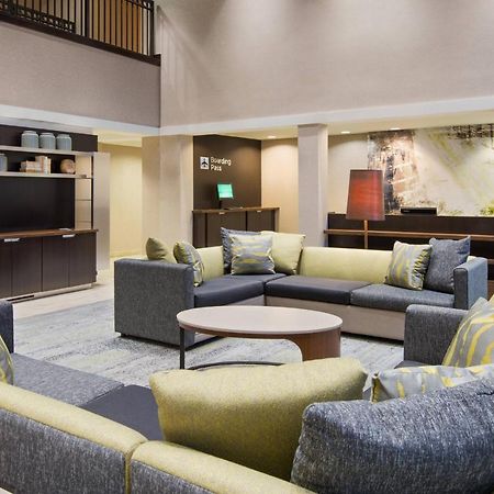 Courtyard By Marriott Springfield Airport Hotell Eksteriør bilde